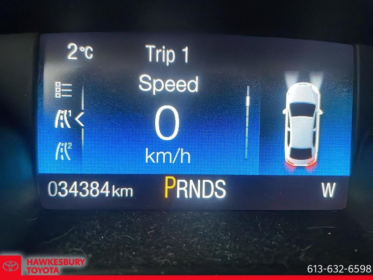 2017 Ford Focus SEL alloy wheels, a power moonroof, a rear-view ca Photo