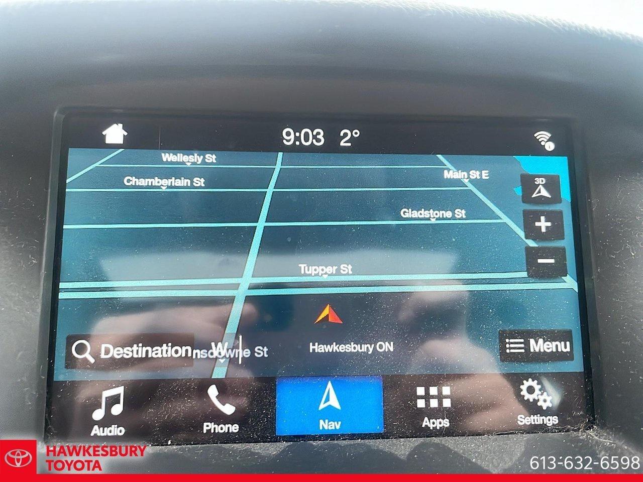 2017 Ford Focus SEL alloy wheels, a power moonroof, a rear-view ca Photo