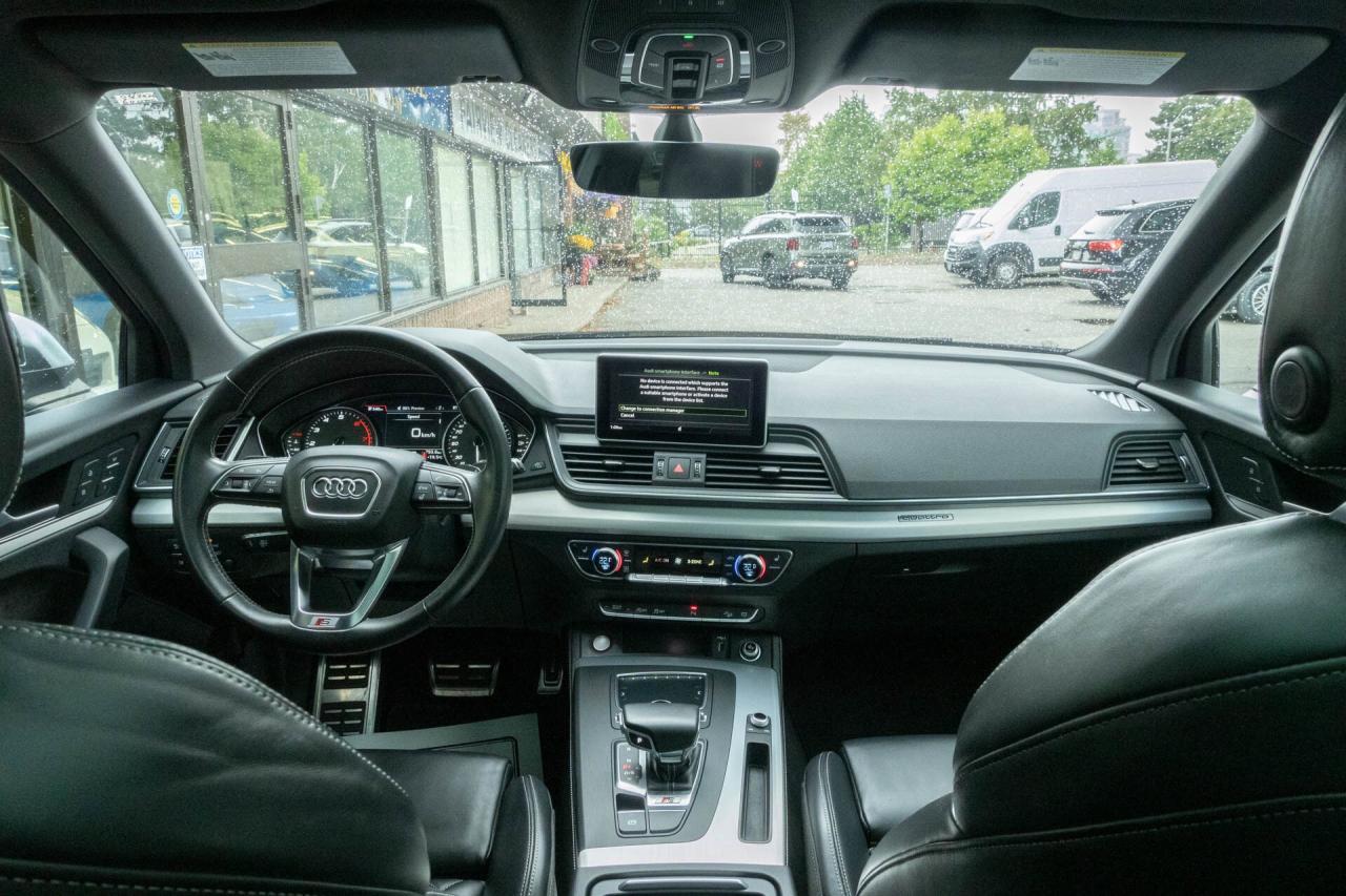 2018 Audi SQ5 3.0T Progressiv Quattro Photo