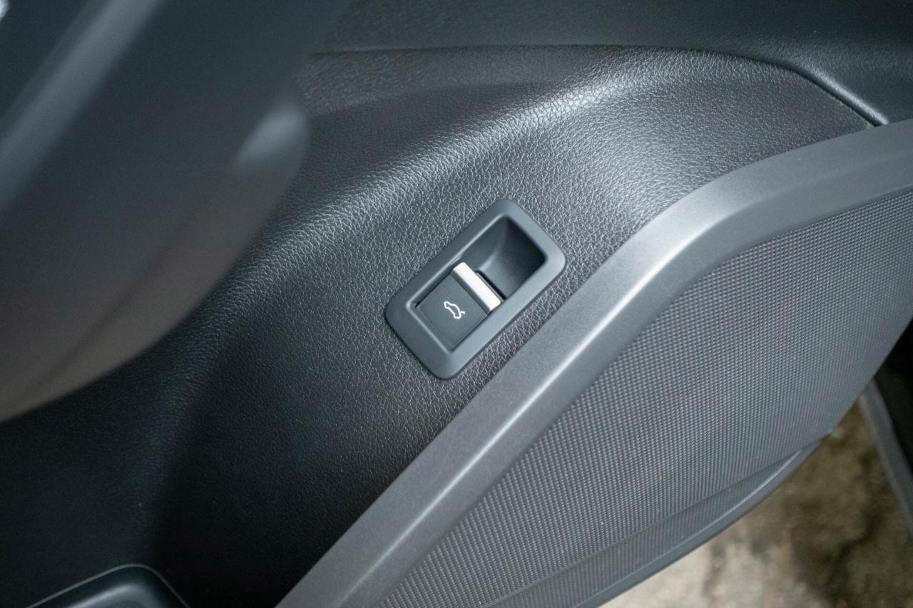 2018 Audi SQ5 3.0T Progressiv Quattro Photo