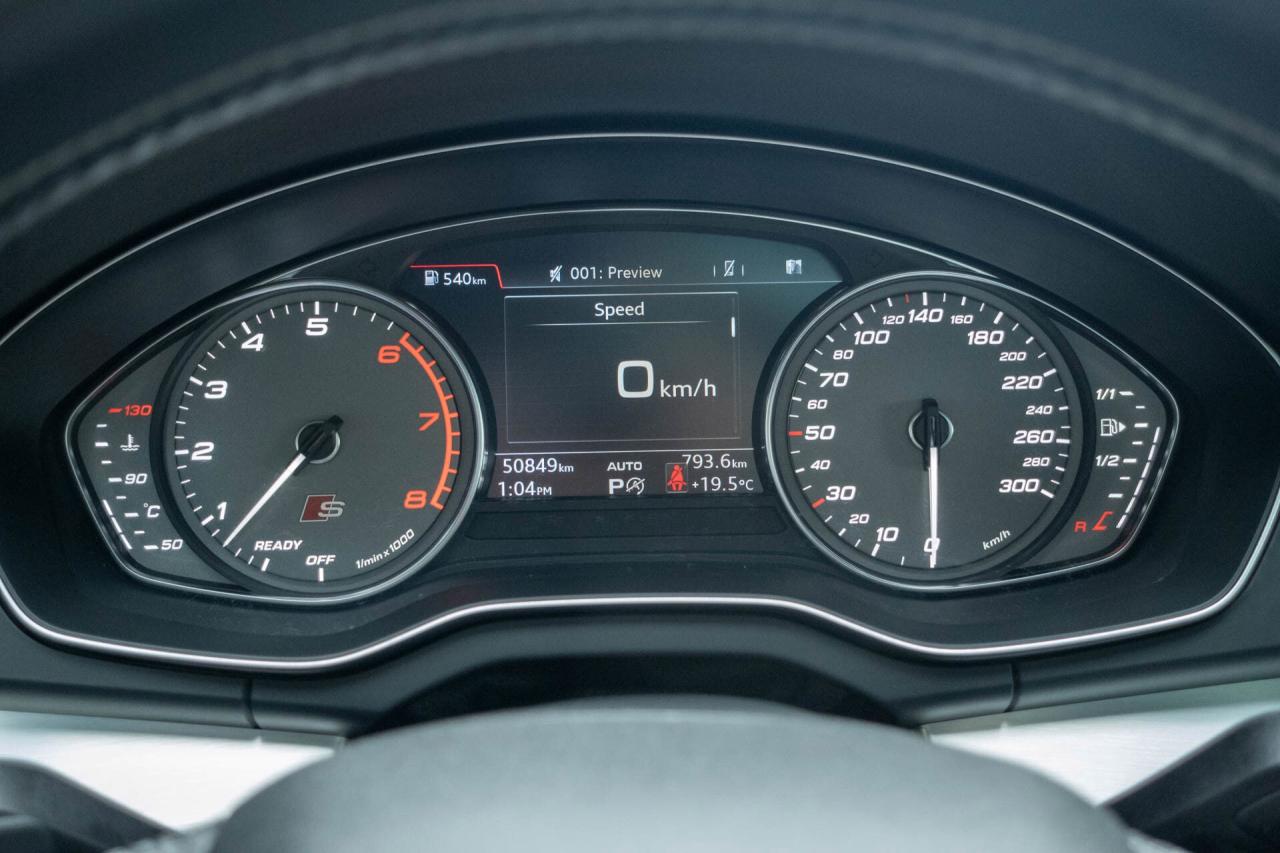 2018 Audi SQ5 3.0T Progressiv Quattro Photo