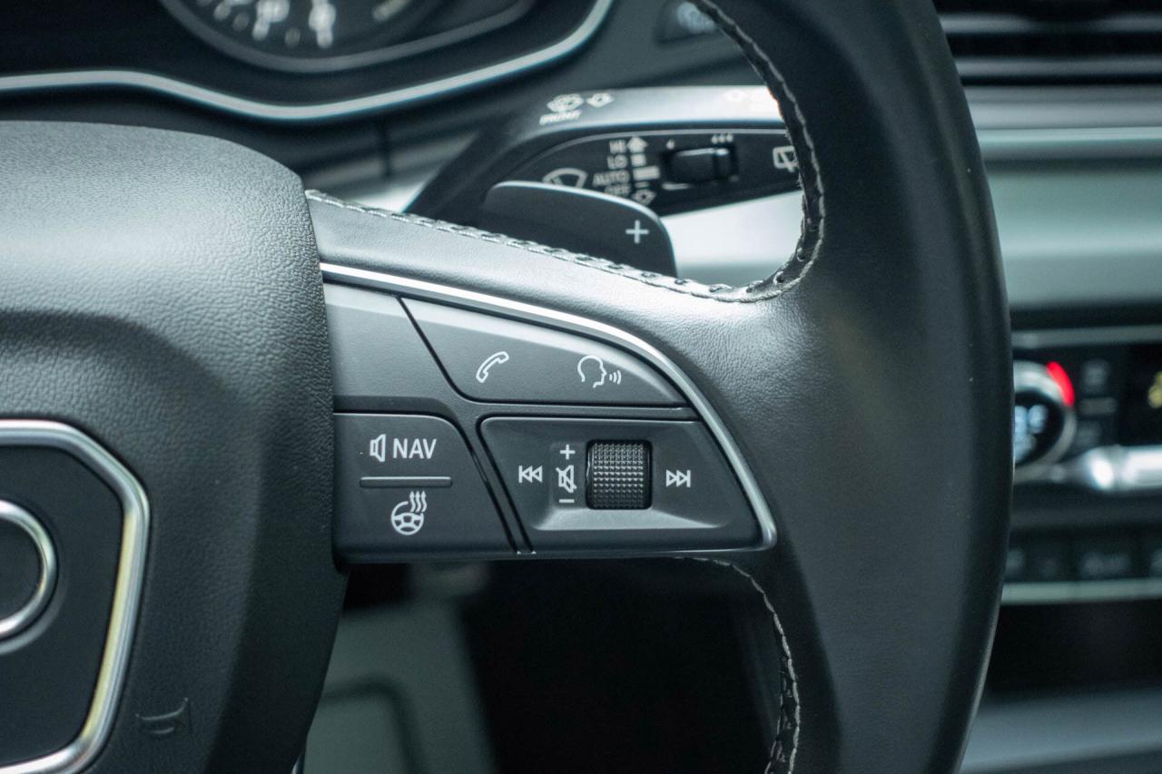 2018 Audi SQ5 3.0T Progressiv Quattro Photo