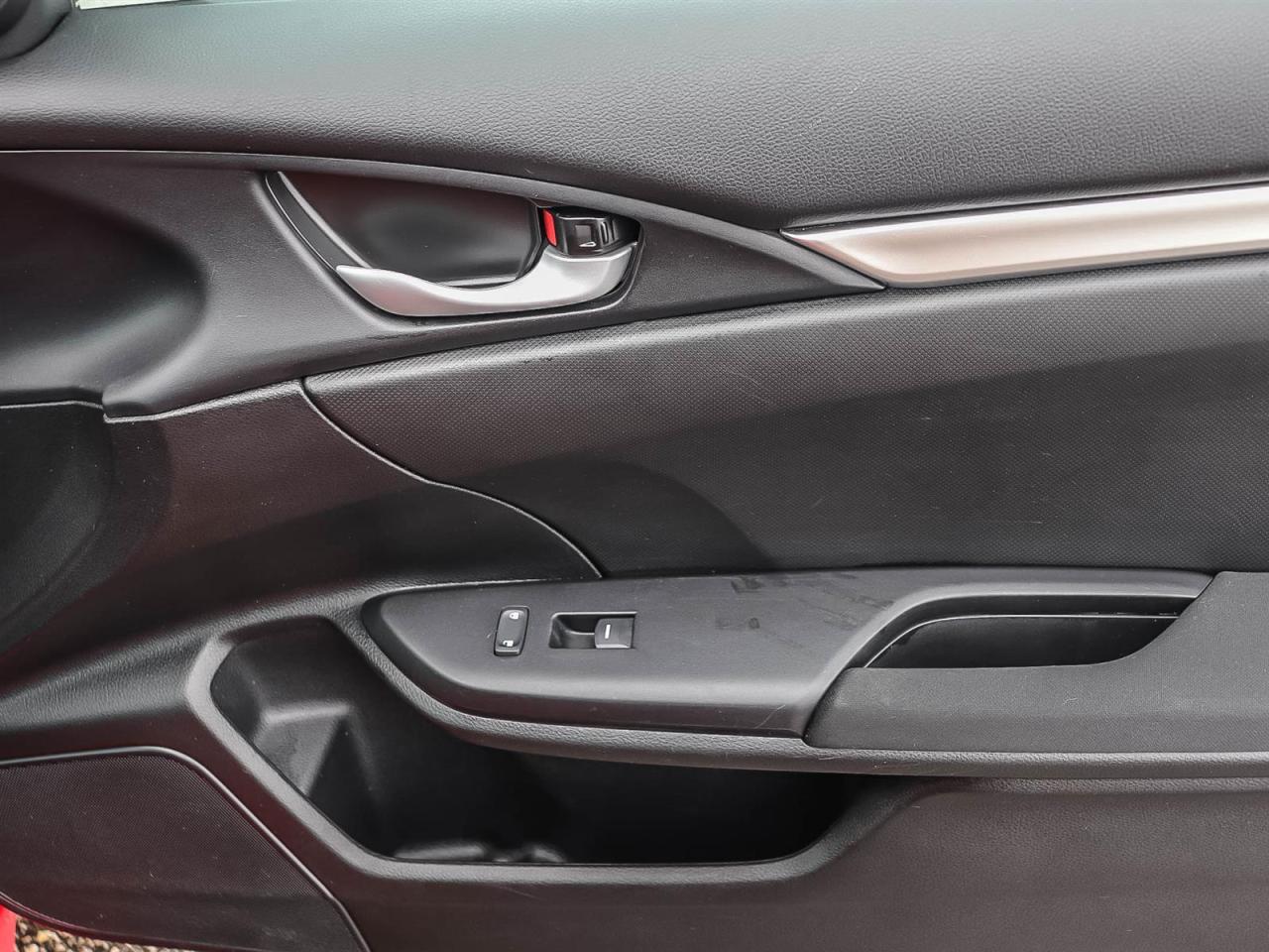 2020 Honda Civic Sedan LX   ONE OWNER   DEALER SRVICED   CARPLAY Photo