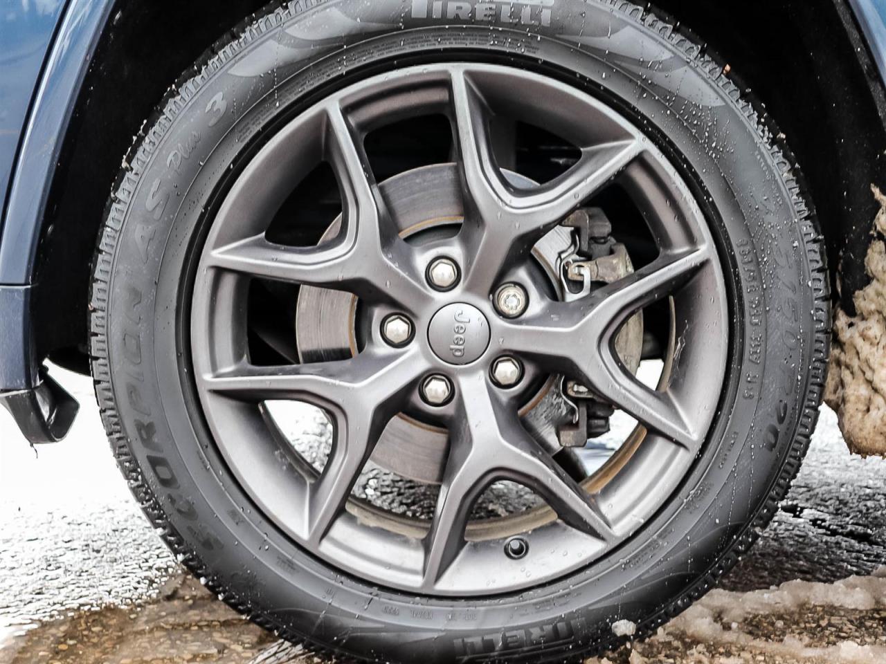 2021 Jeep Grand Cherokee 80th Anniversary Edition Photo