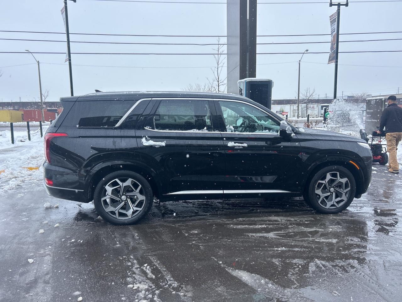 2021 Hyundai PALISADE Ultimate Calligraphy 7-Passenger AWD Photo