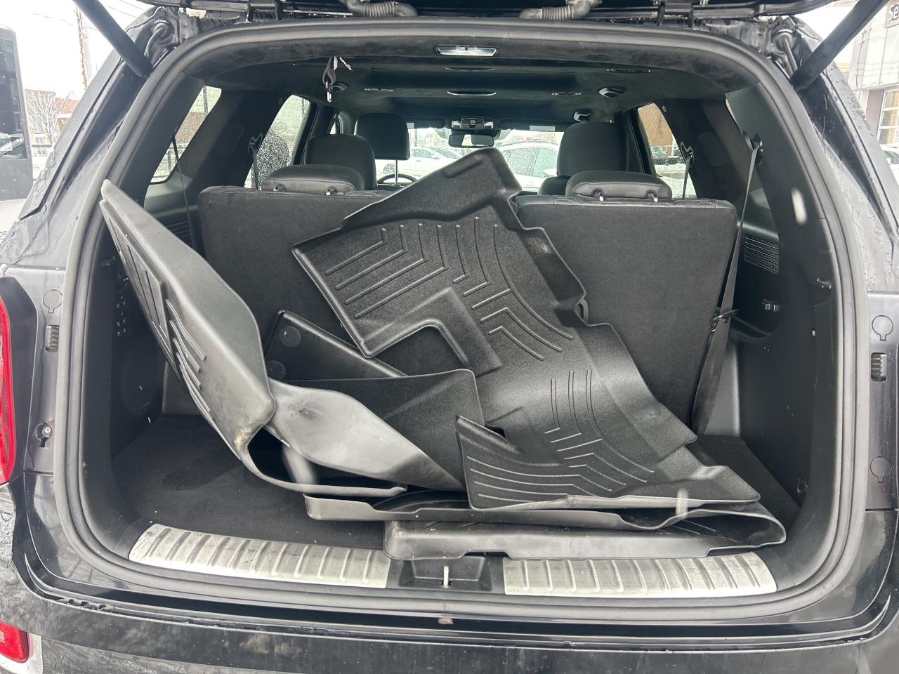 2021 Hyundai PALISADE Ultimate Calligraphy 7-Passenger AWD Photo