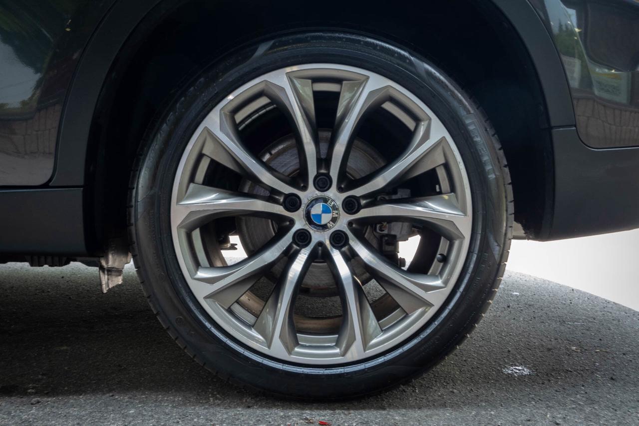 2015 BMW X6 xDrive35i Photo