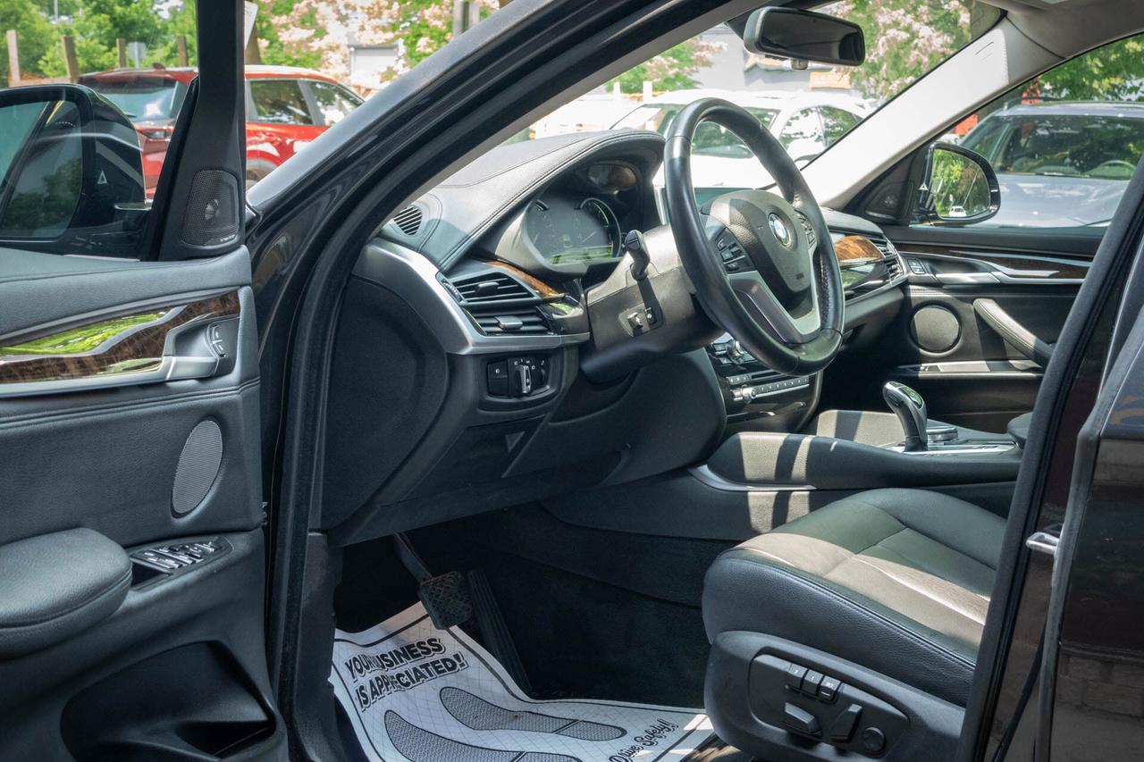 2015 BMW X6 xDrive35i Photo