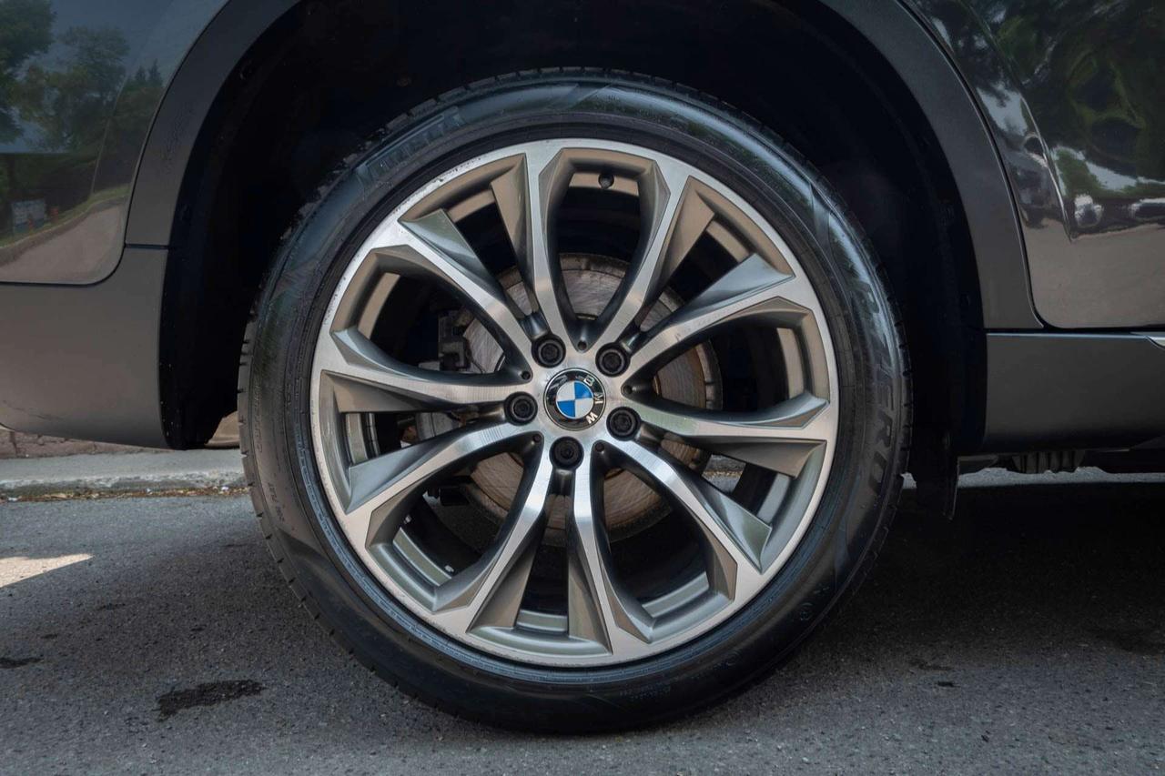 2015 BMW X6 xDrive35i Photo
