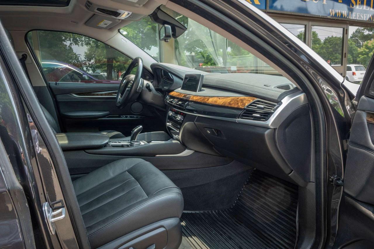 2015 BMW X6 xDrive35i Photo