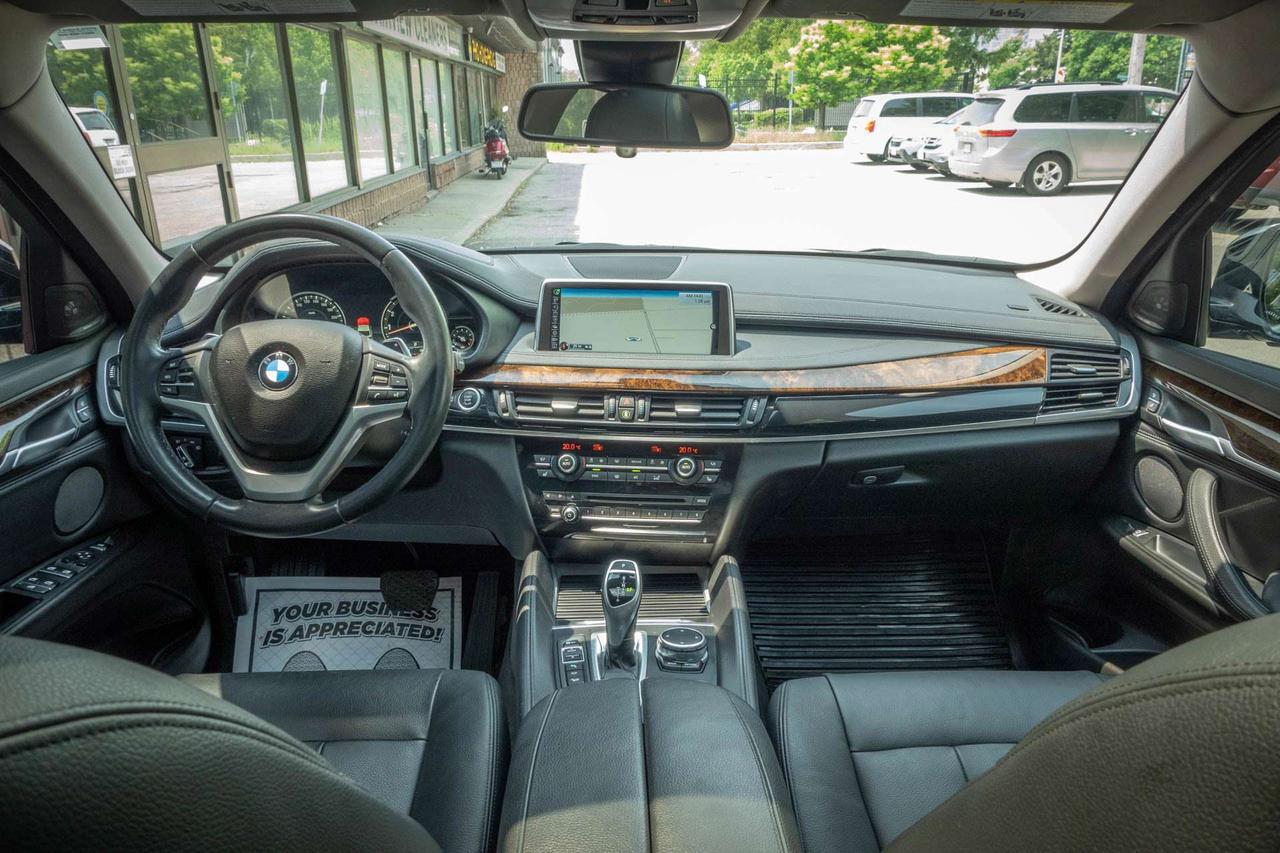 2015 BMW X6 xDrive35i Photo