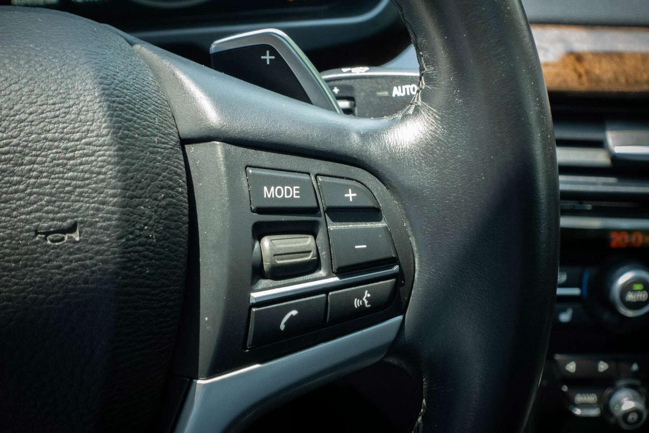 2015 BMW X6 xDrive35i Photo