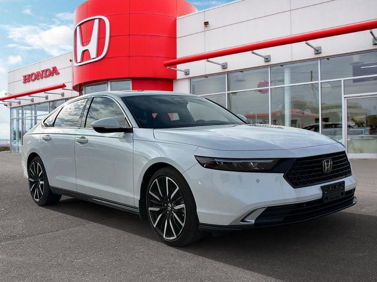 2025 Honda Accord Hybrid TOURING Photo