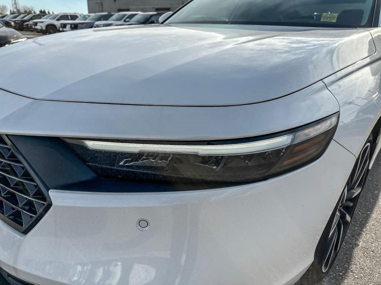 2025 Honda Accord Hybrid TOURING Photo