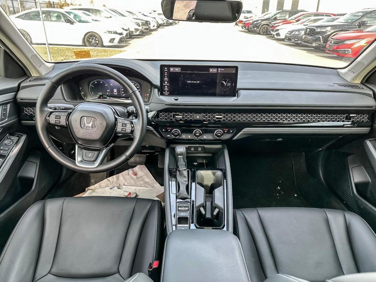 2025 Honda Accord Hybrid TOURING Photo