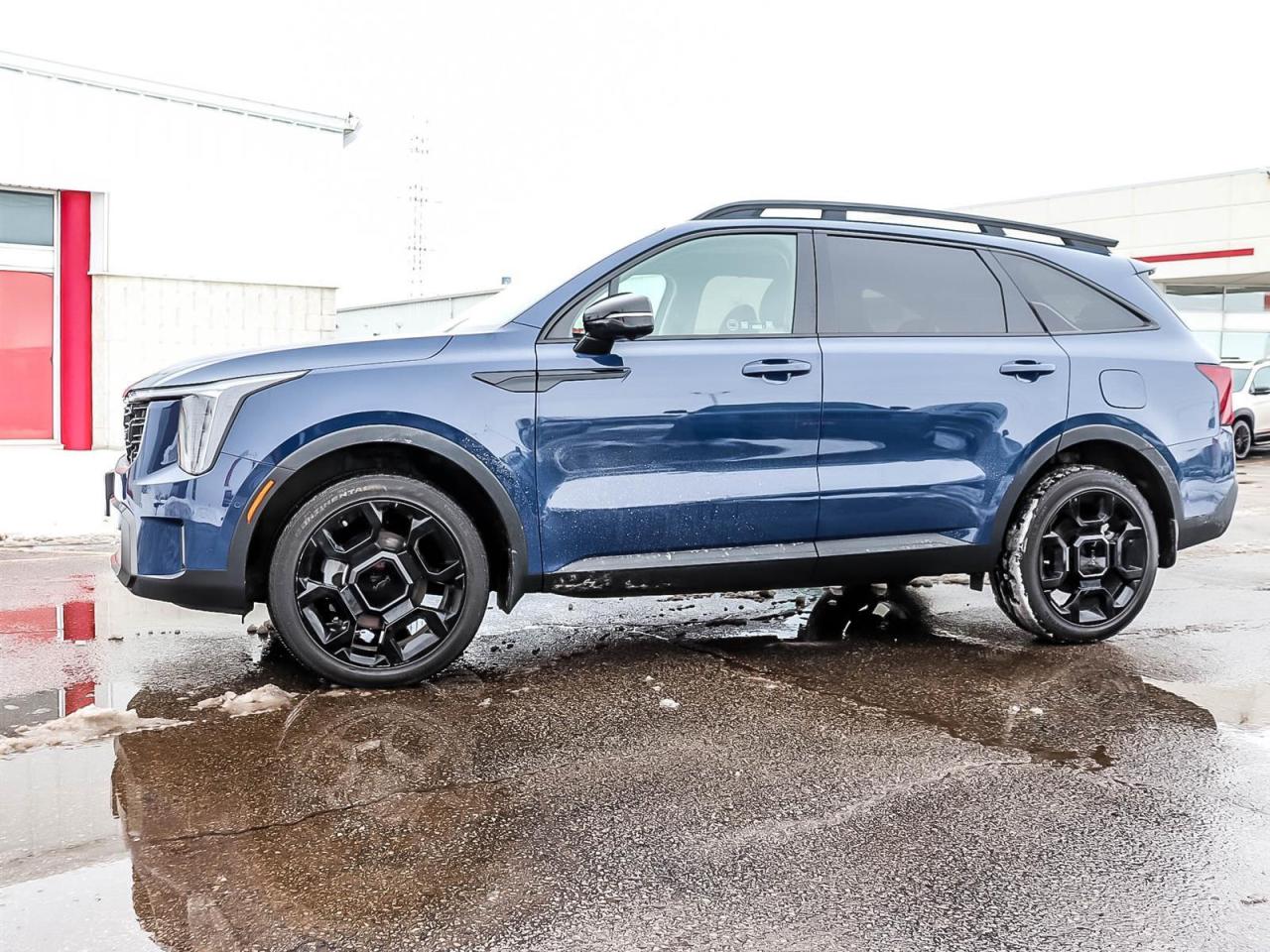 2025 Kia Sorento X-LINE LIMITED   SNOW TIRES INCLUDED   CLEAN Photo4