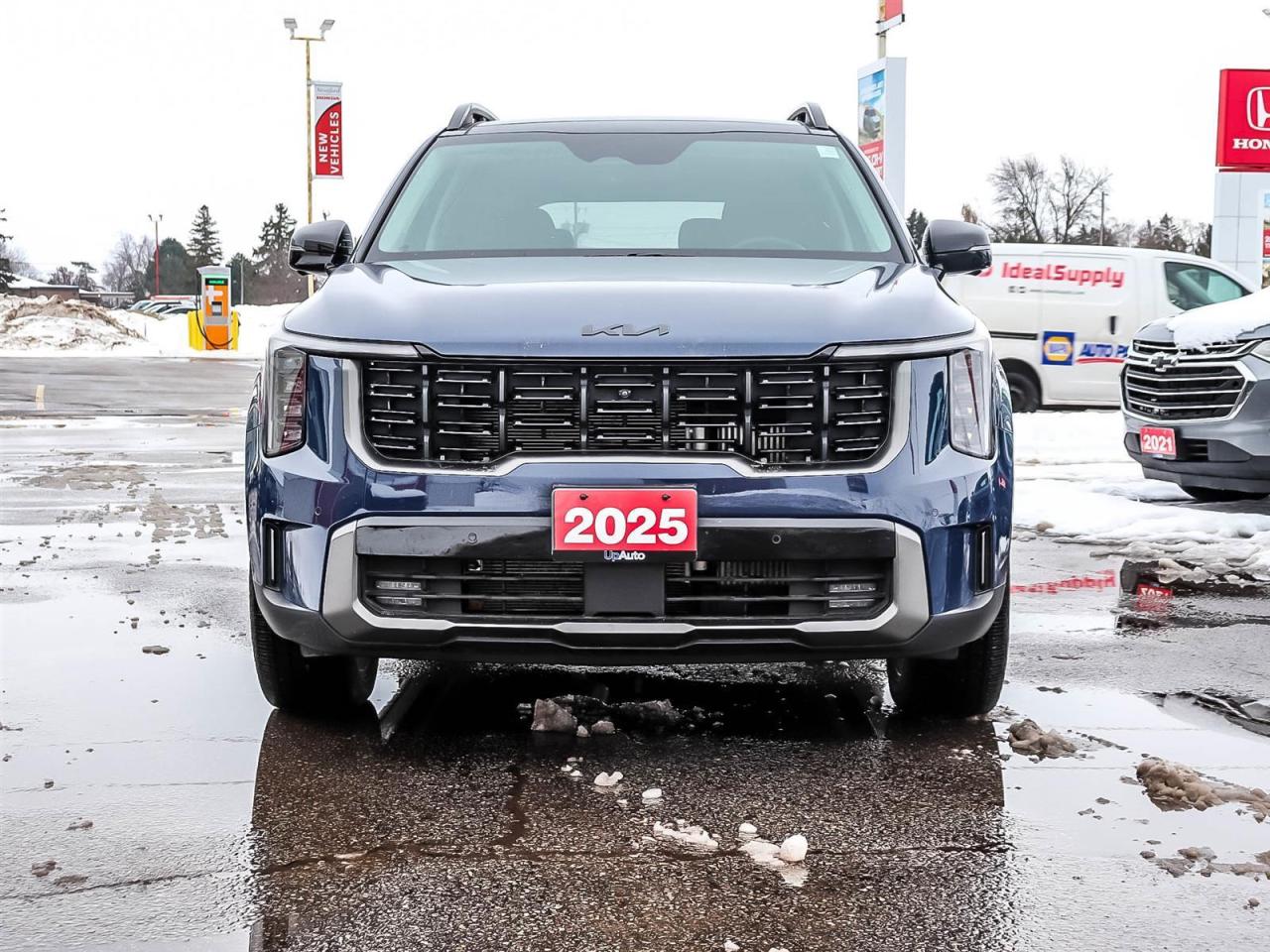 2025 Kia Sorento X-LINE LIMITED   SNOW TIRES INCLUDED   CLEAN Photo