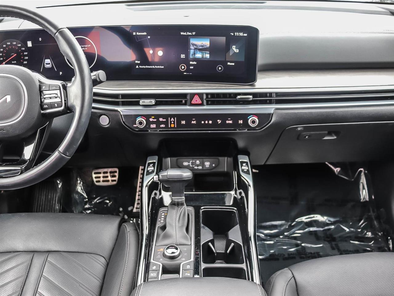 2025 Kia Sorento X-LINE LIMITED   SNOW TIRES INCLUDED   CLEAN Photo