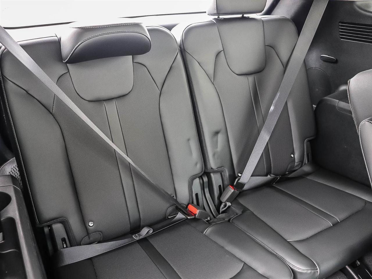 2025 Kia Sorento X-LINE LIMITED   SNOW TIRES INCLUDED   CLEAN Photo