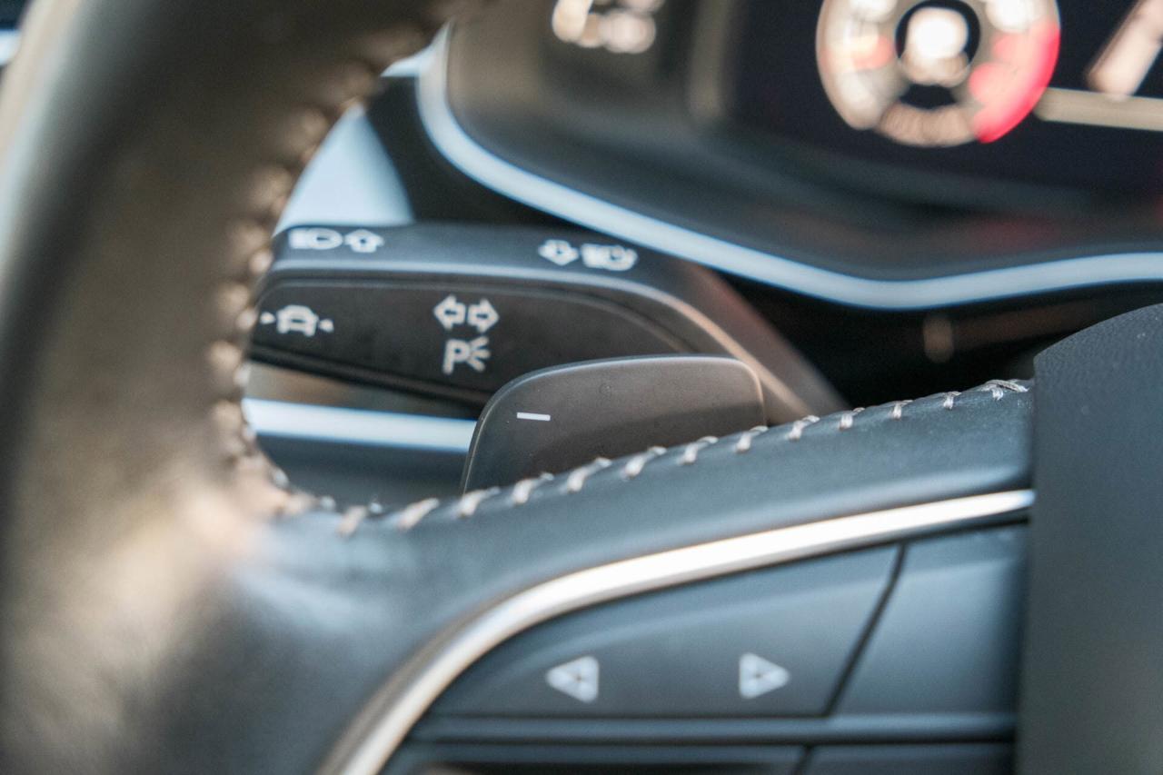 2019 Audi Q8 Progressiv Photo