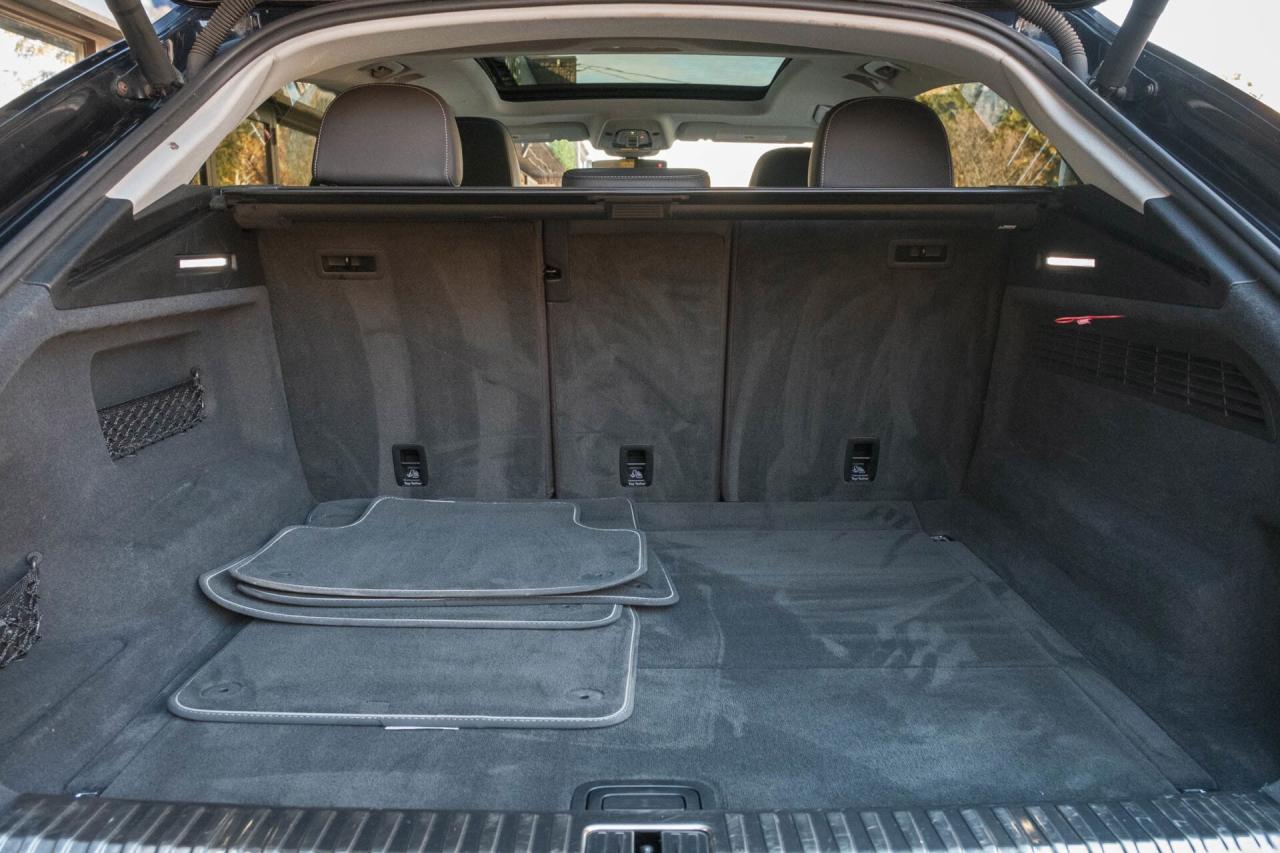 2019 Audi Q8 Progressiv Photo