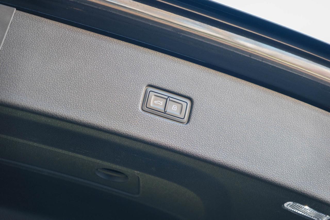 2019 Audi Q8 Progressiv Photo