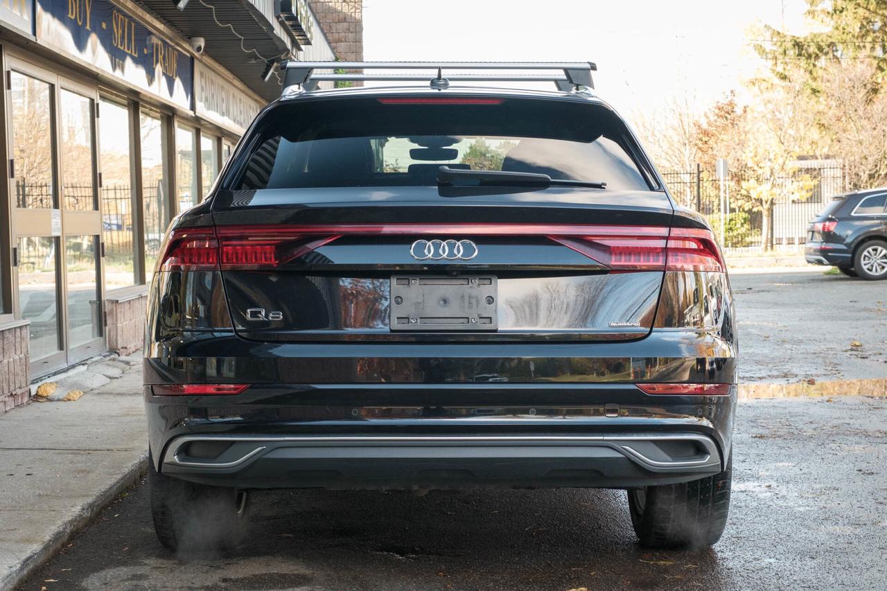 2019 Audi Q8 Progressiv Photo