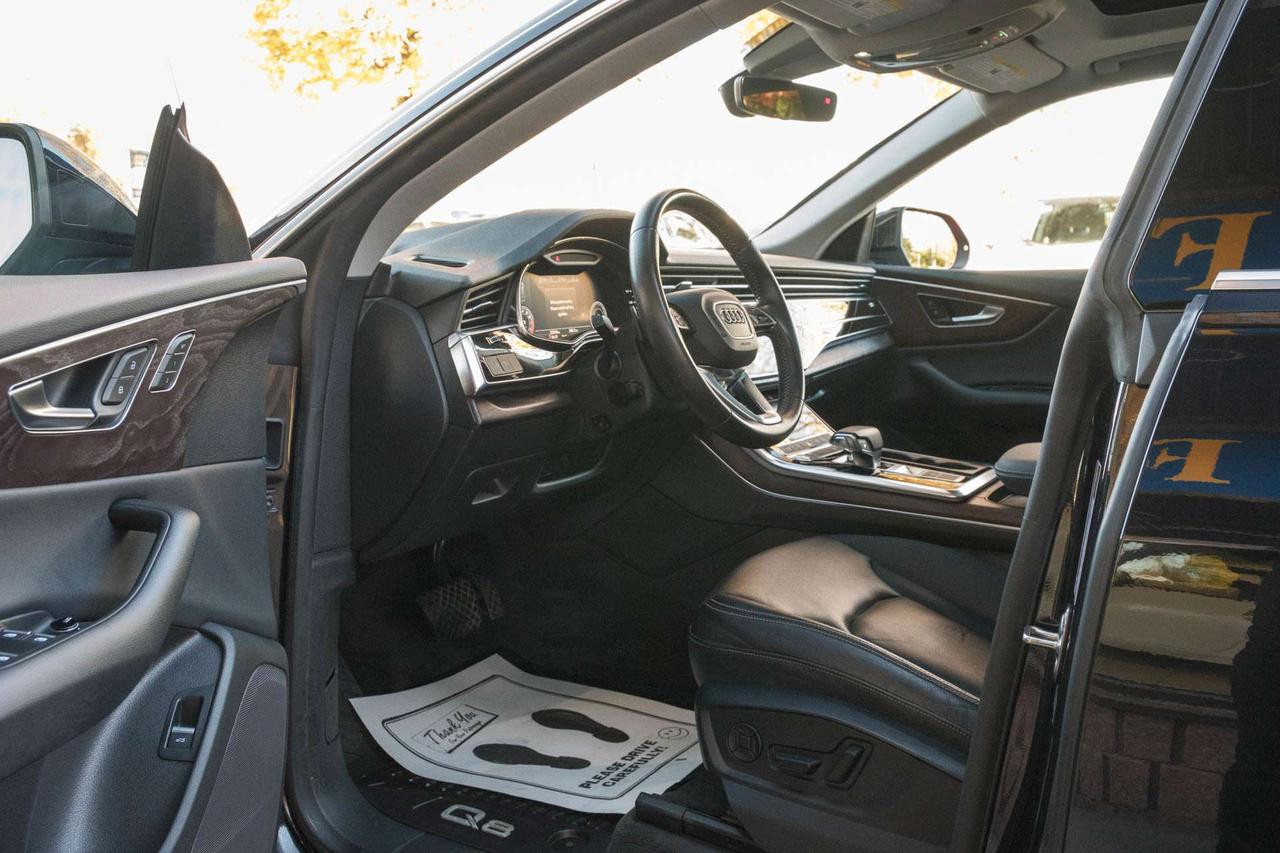 2019 Audi Q8 Progressiv Photo
