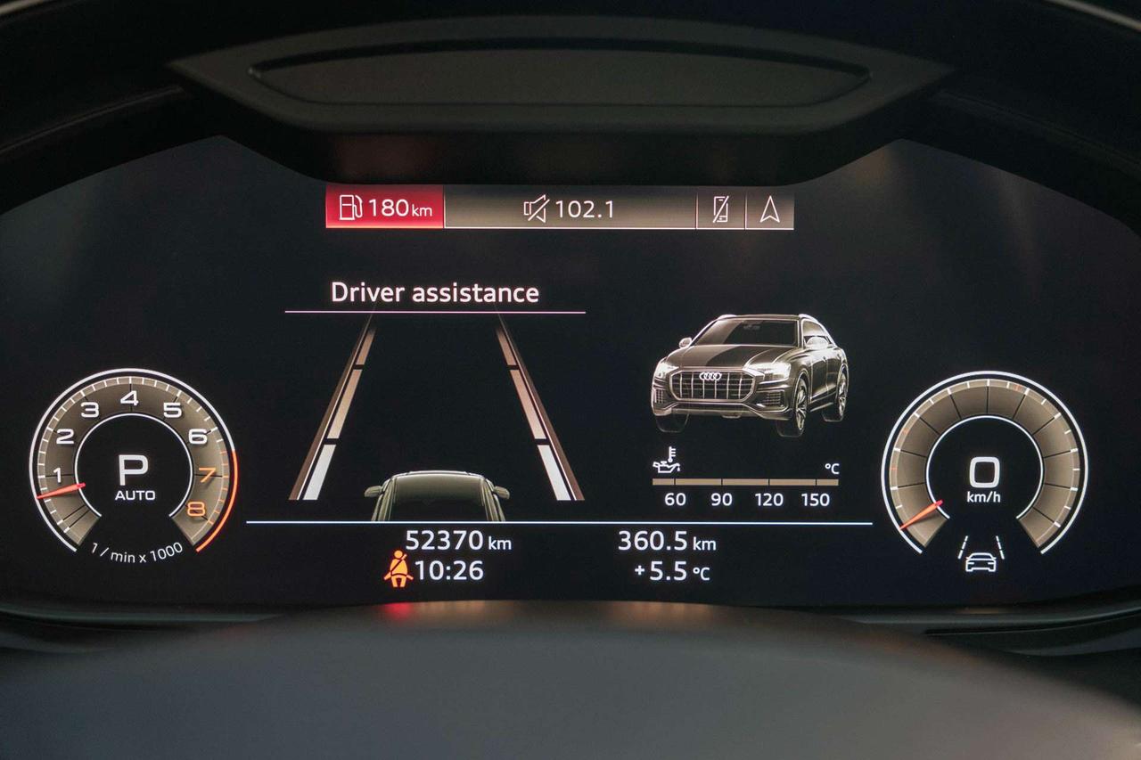 2019 Audi Q8 Progressiv Photo