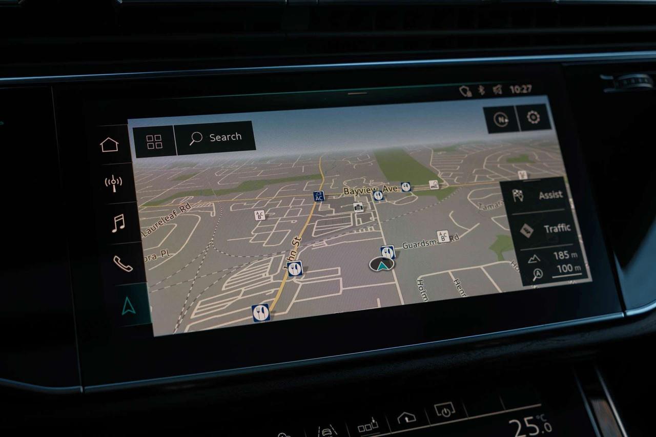2019 Audi Q8 Progressiv Photo