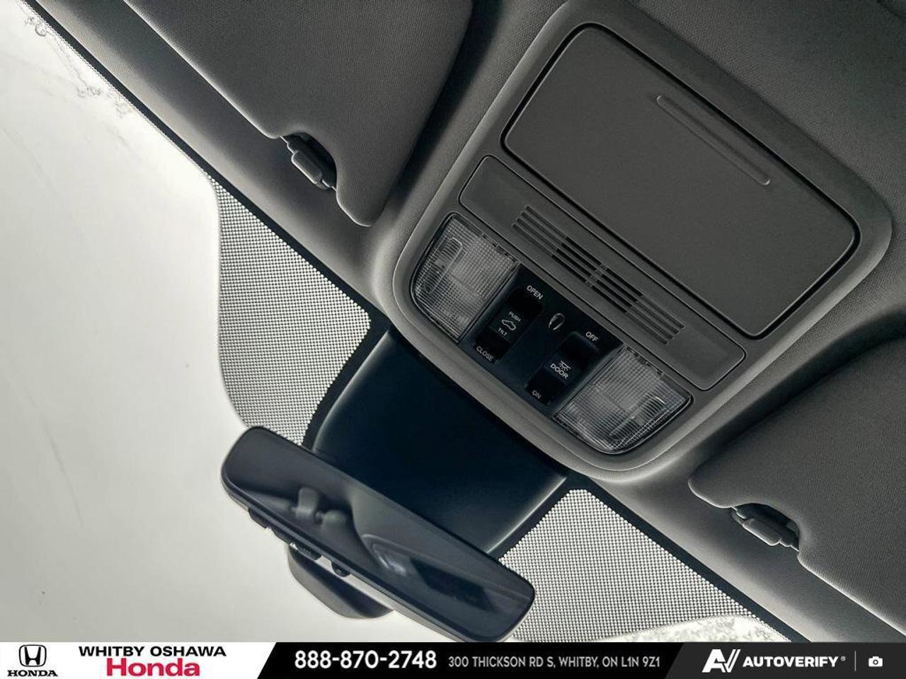 2022 Honda Odyssey Heated Seats l Heated Steering Wheel Photo