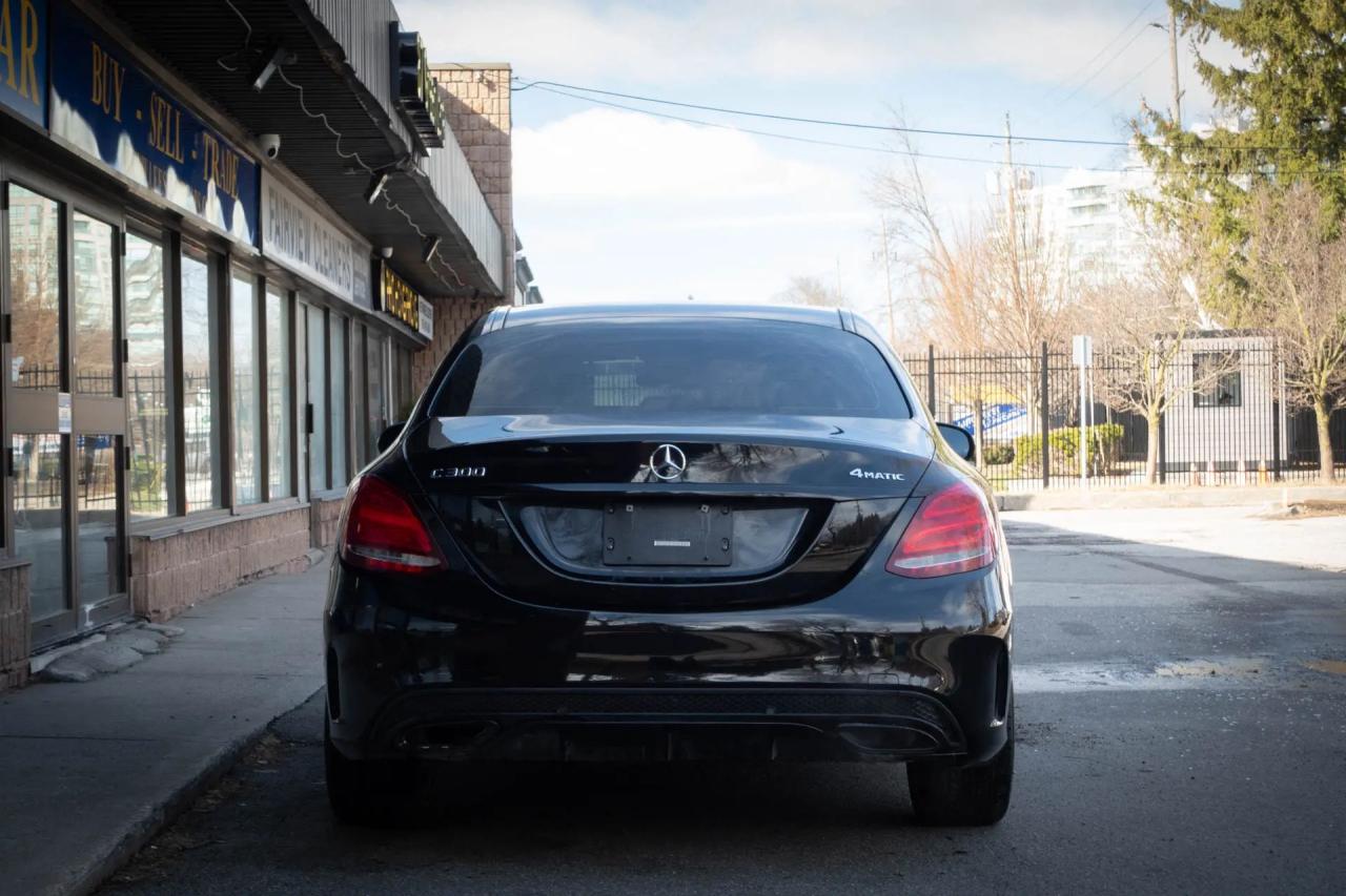 2017 Mercedes-Benz C-Class C300 4MATIC Sedan Photo2