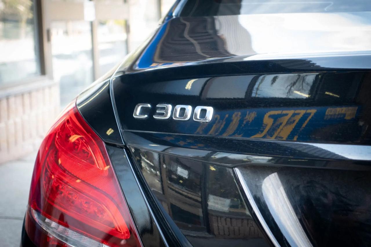 2017 Mercedes-Benz C-Class C300 4MATIC Sedan Photo