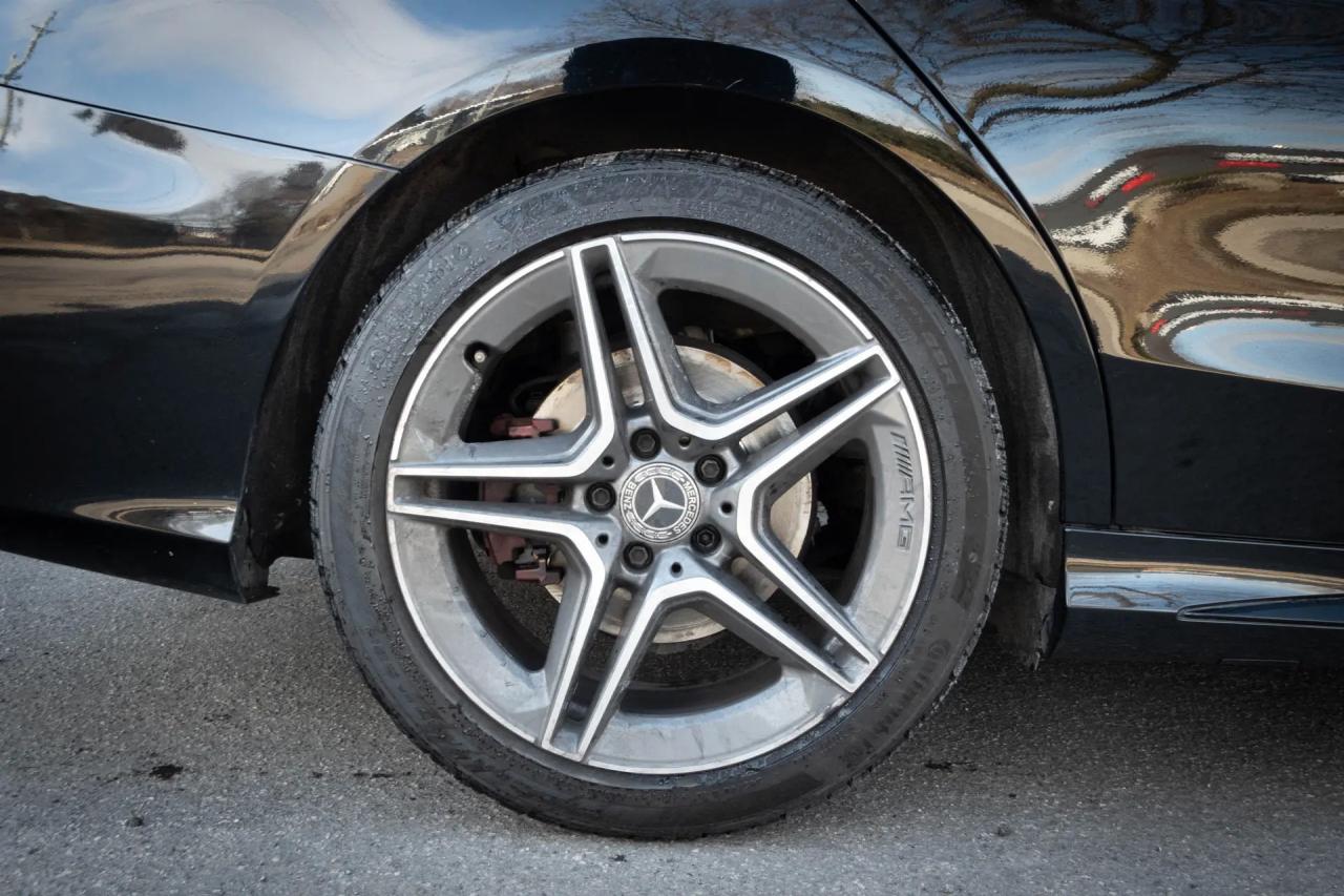 2017 Mercedes-Benz C-Class C300 4MATIC Sedan Photo