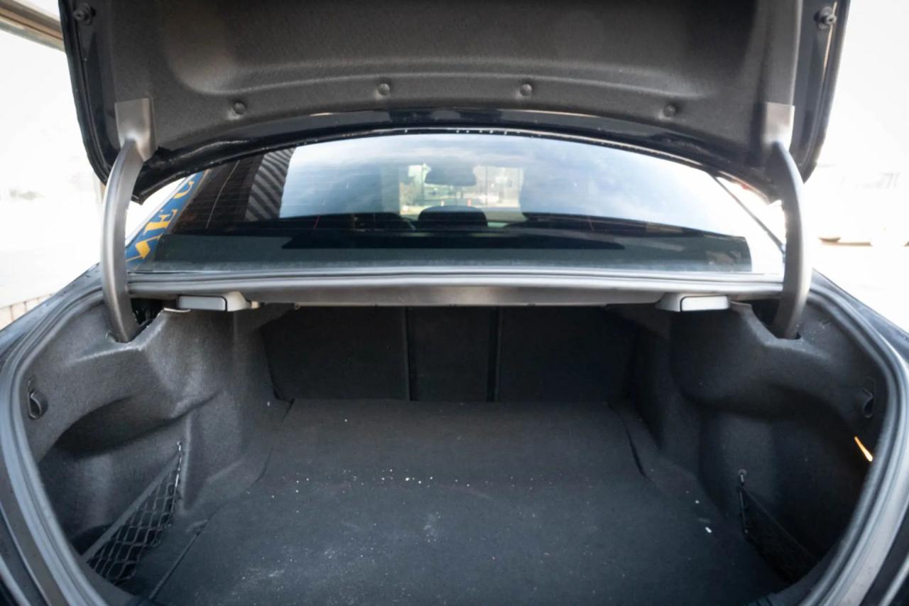 2017 Mercedes-Benz C-Class C300 4MATIC Sedan Photo