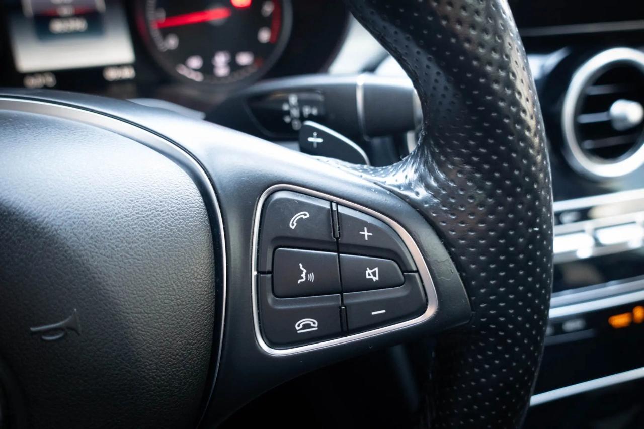 2017 Mercedes-Benz C-Class C300 4MATIC Sedan Photo