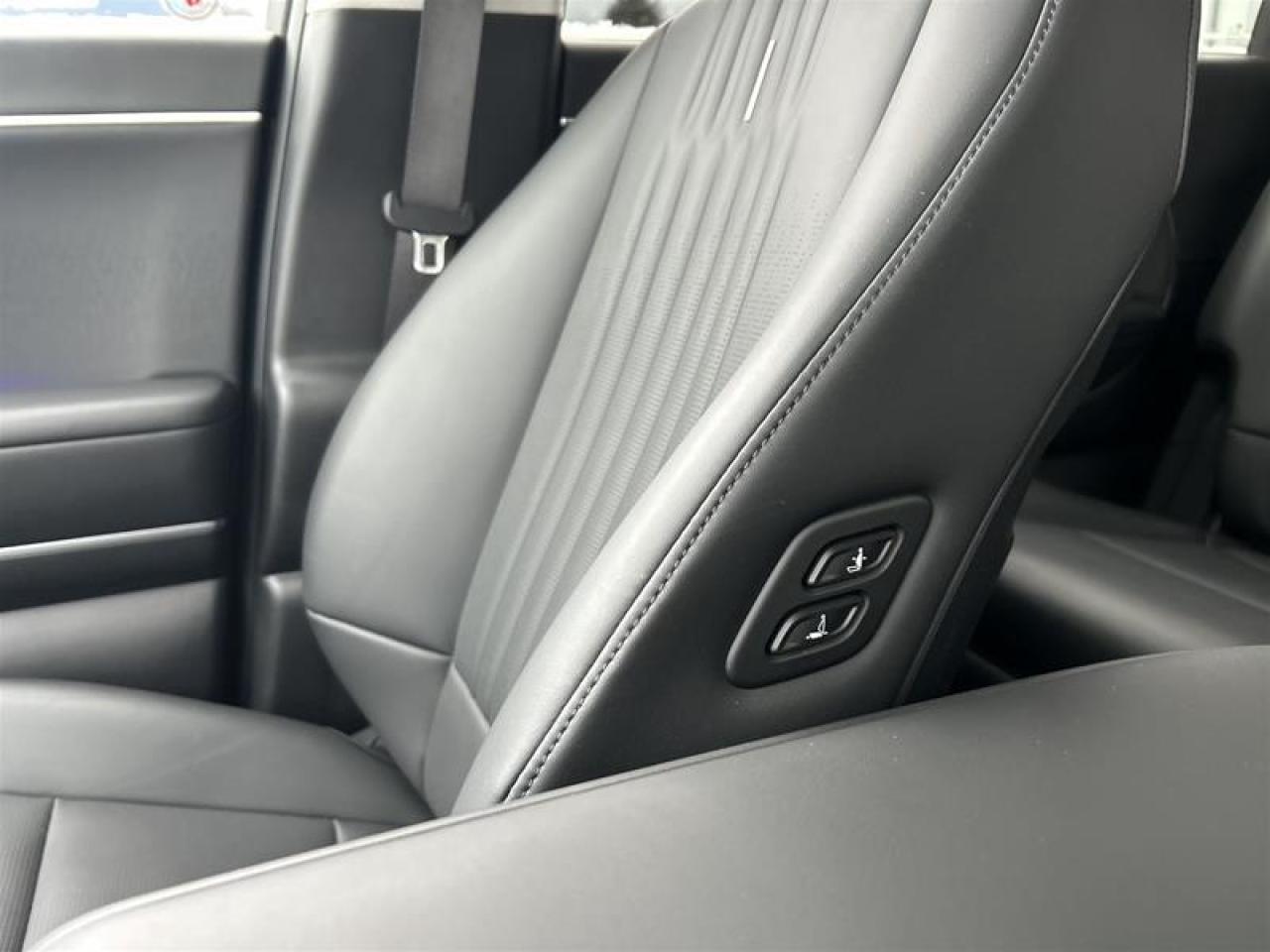 2026 Hyundai IONIQ 9 Preferred + AWD w/Ultimate Calligraphy Pkg Photo