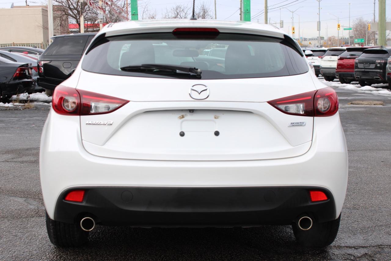 2016 Mazda MAZDA3 i Touring   Hatchback   No Accident   $83/Weekly Photo