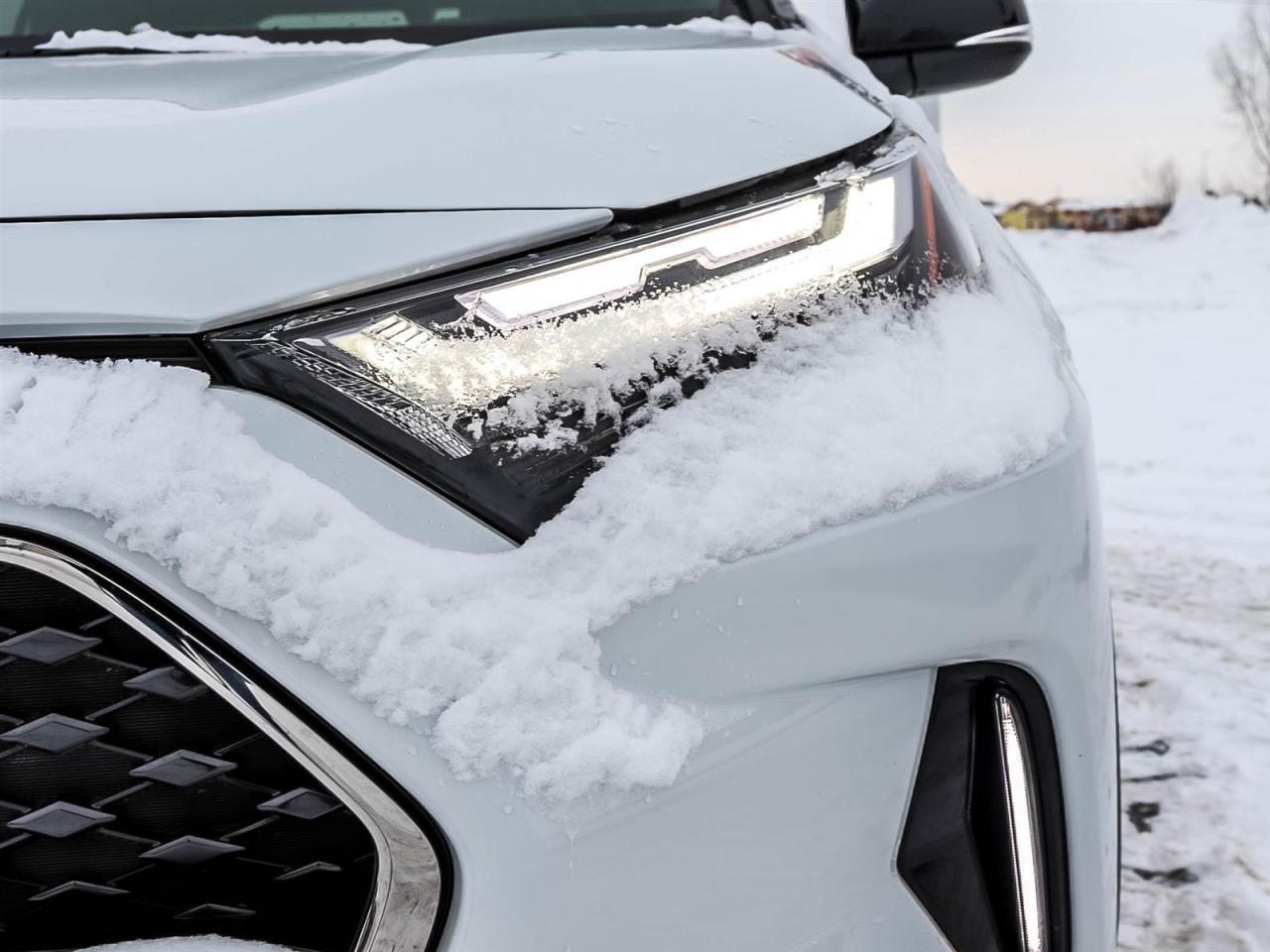 2024 Toyota RAV4 Prime XSE   PLUG IN HYBRID   LOW LOW MILEAGE Photo