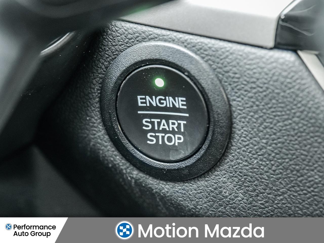 2021 Ford Escape SEL AWD  FRESH TRADE   REMOTE START   CO-PILOT 360 Photo