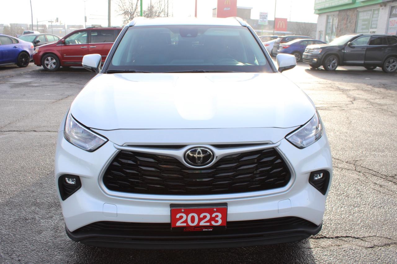 2023 Toyota Highlander XLE AWD 2.4L Navigation Camera 8 Passenger $134/We Photo