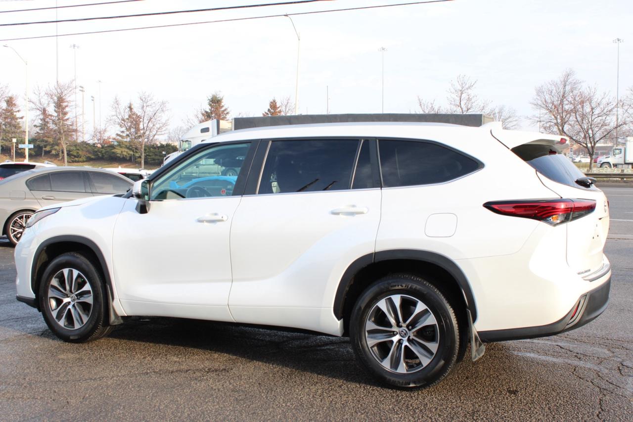 2023 Toyota Highlander XLE AWD 2.4L Navigation Camera 8 Passenger $134/We Photo