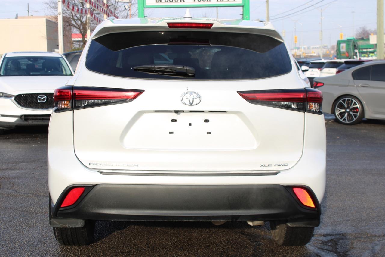 2023 Toyota Highlander XLE AWD 2.4L Navigation Camera 8 Passenger $134/We Photo