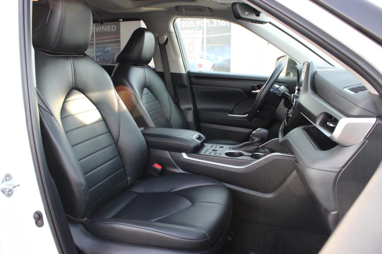 2023 Toyota Highlander XLE AWD 2.4L Navigation Camera 8 Passenger $134/We Photo