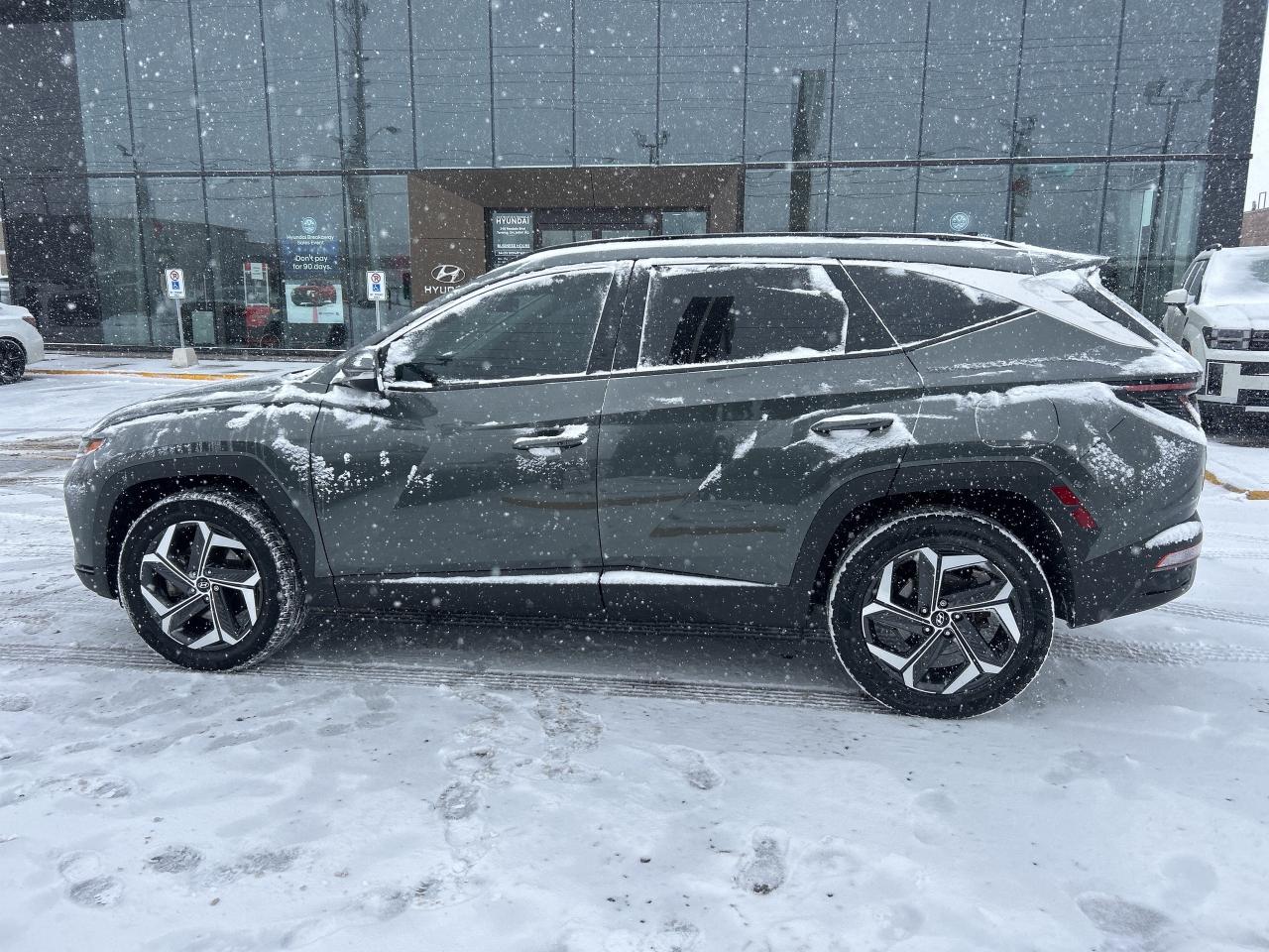 2023 Hyundai Tucson Hybrid Luxury AWD   Starting from 4.49% OAC Photo