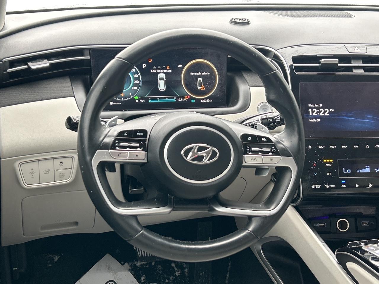 2023 Hyundai Tucson Hybrid Luxury AWD   Starting from 4.49% OAC Photo