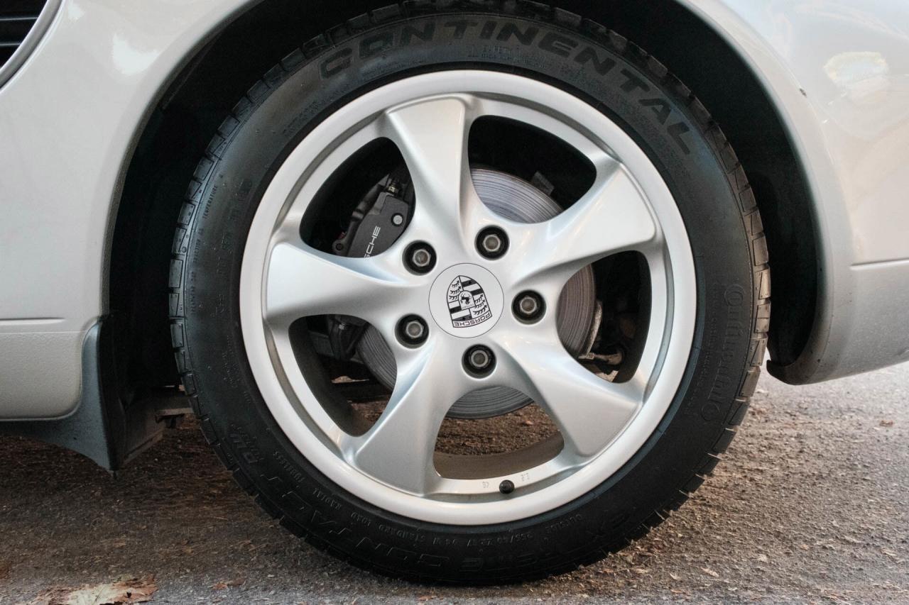 2001 Porsche Boxster BASE Photo