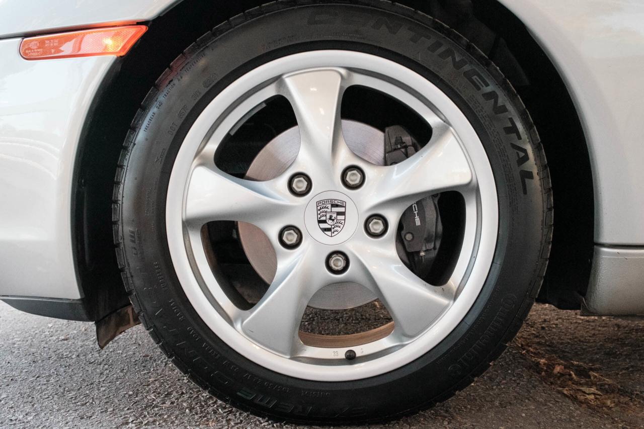 2001 Porsche Boxster BASE Photo