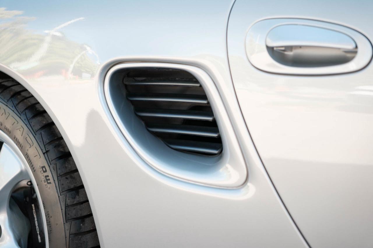 2001 Porsche Boxster BASE Photo