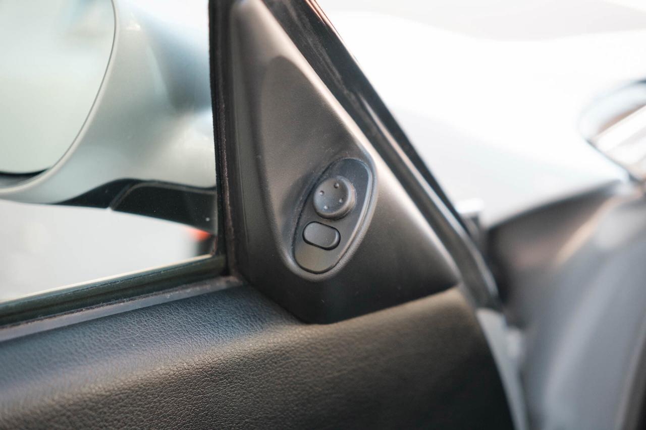 2001 Porsche Boxster BASE Photo